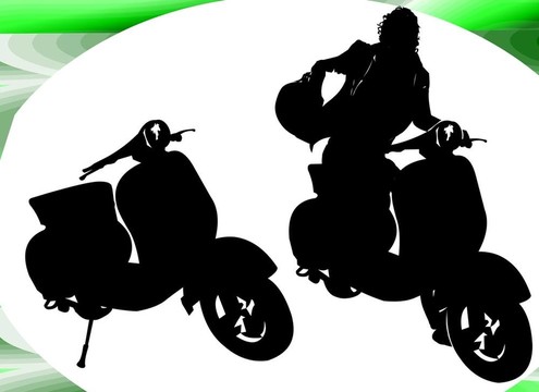 男孩騎著摩托車
