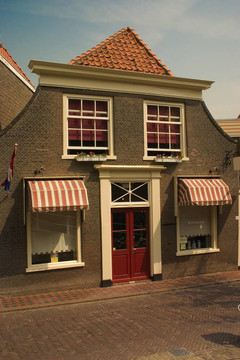 店前