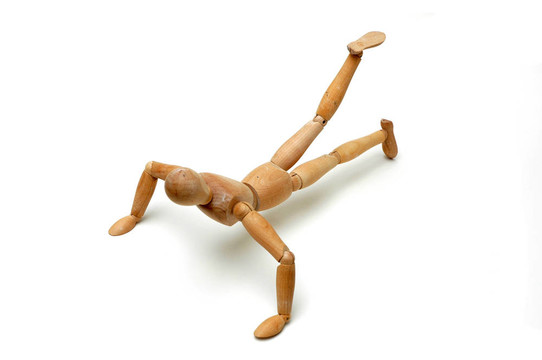 雕像與舉腿俯臥撐