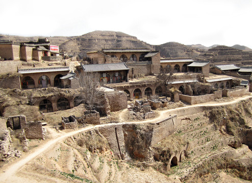 李家山