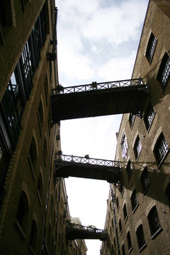 走道Shad Thames