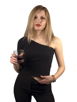 喝酒的女孩