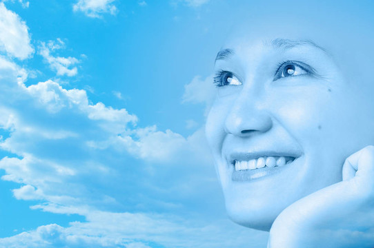 快樂微笑的女孩臉藝術設計