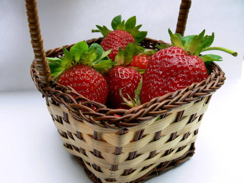 Strawberry的籃子里