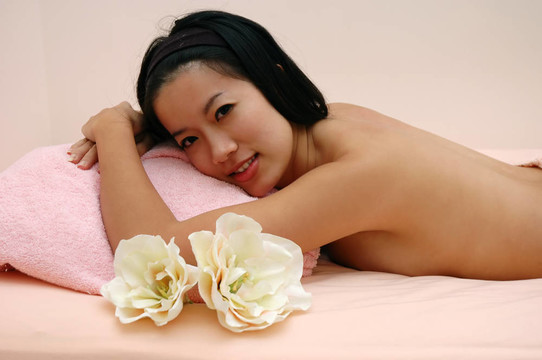 女人在斯帕
