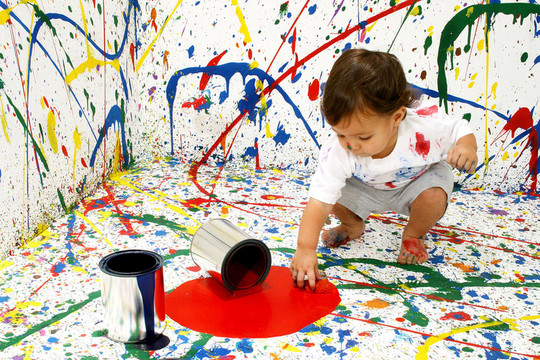 涂料的嬰兒