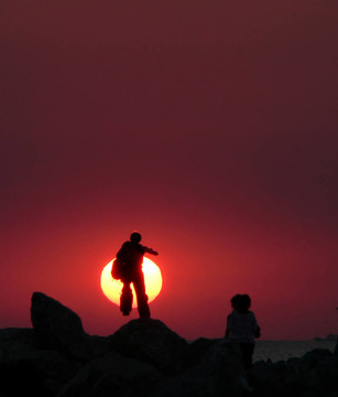 向著太陽(yáng)2