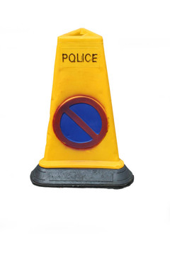警察沒有停車錐