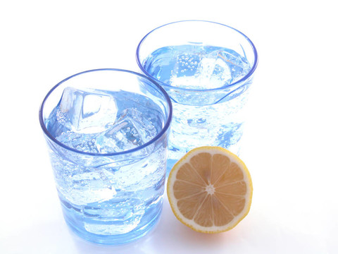 礦泉水