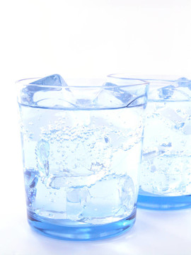 礦泉水