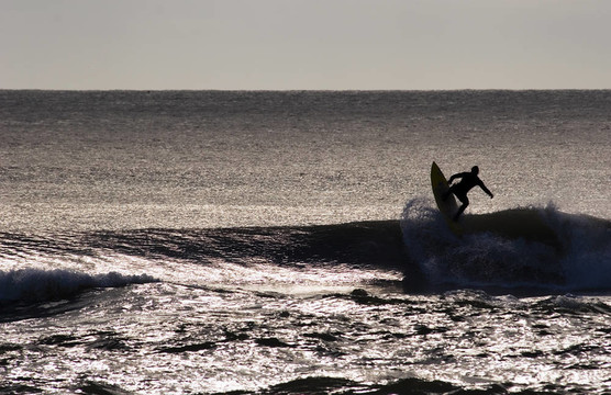 surfing_01