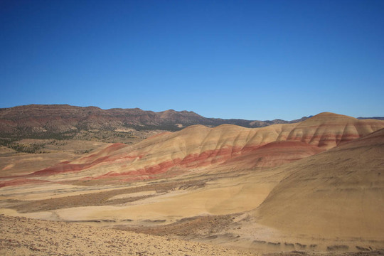 畫山沙漠