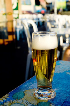 杯啤酒