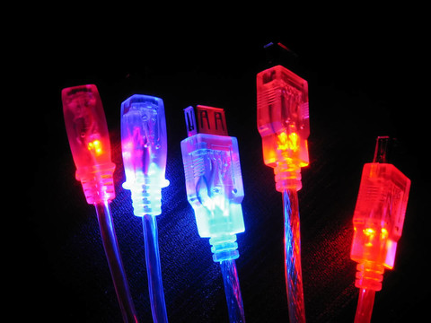 計(jì)算機(jī)；連接線；USB；輪轂；