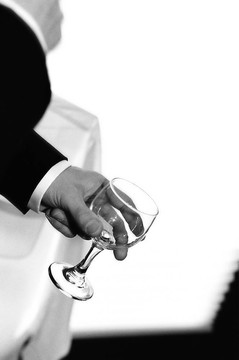 派對(duì)上的酒杯