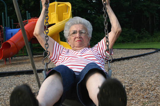 swingingrandmother11