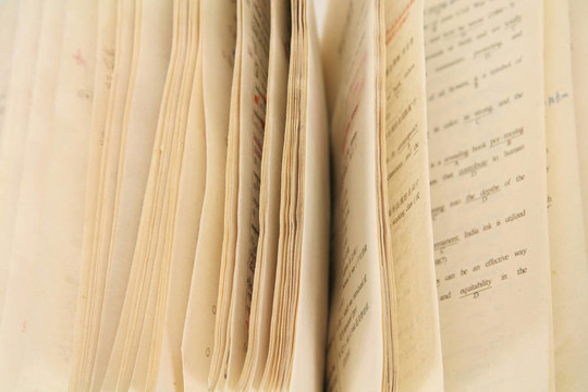 打開的書