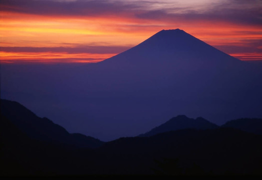 神圣的富士山