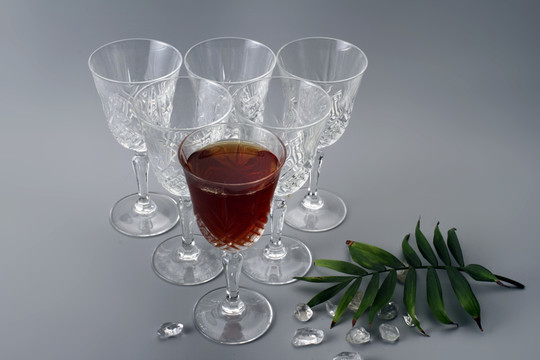 酒杯 酒 高腳杯