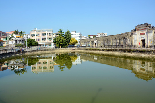 大萬(wàn)世居
