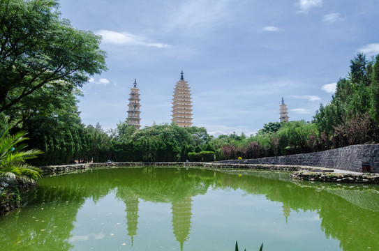 大理崇圣寺三塔