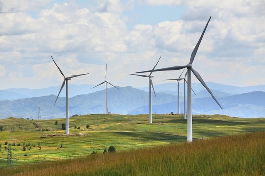 草原上的風(fēng)車 風(fēng)力發(fā)電