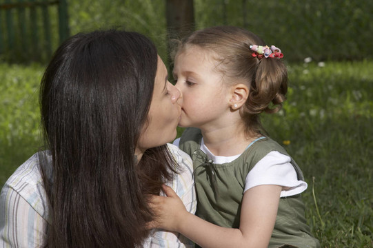 母親和女兒