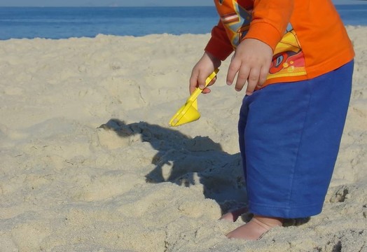 海灘上的孩子