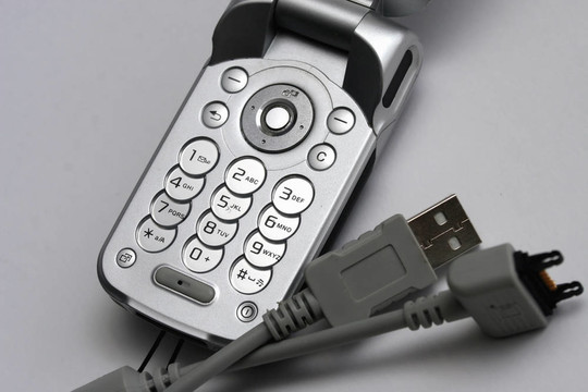 手機和USB