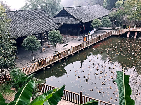 張家界土家風(fēng)情園