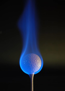 燃燒的Golf Ball