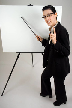 演示
