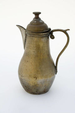 古代黃銅咖啡壺