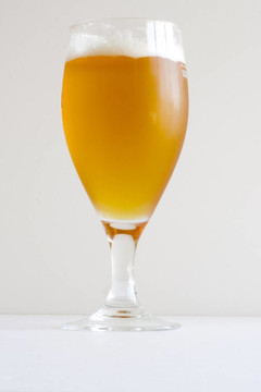 杯啤酒