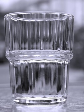 玻璃水