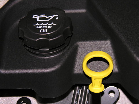 發(fā)動機(jī)機(jī)油尺