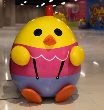可愛(ài)雞仔 雕塑