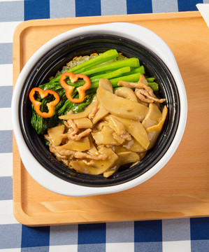 煲仔飯
