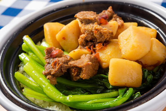 煲仔飯