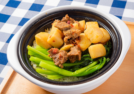 煲仔飯