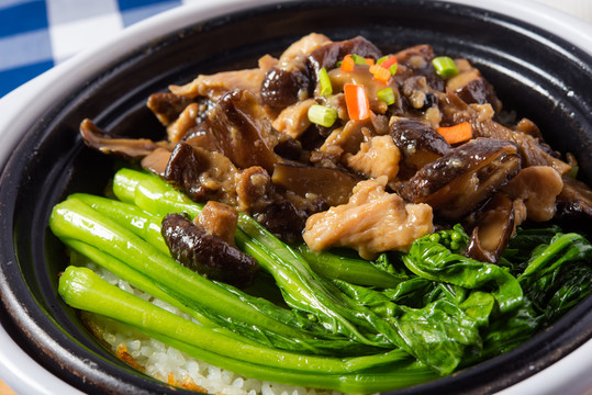 煲仔飯