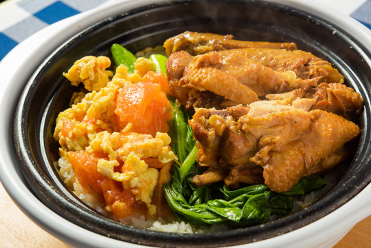 煲仔飯