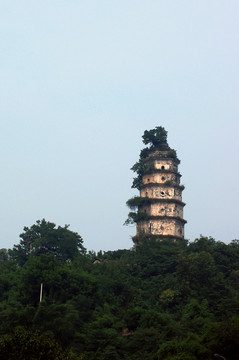 中國(guó)古塔