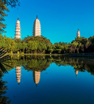 三塔倒影 崇圣寺 三塔