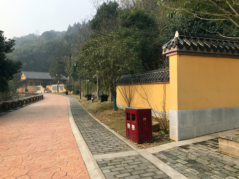書堂山