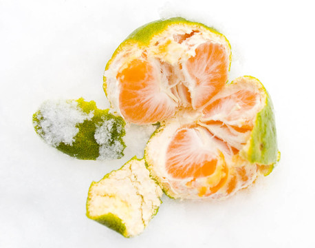 開放的Tangerine夜店雪