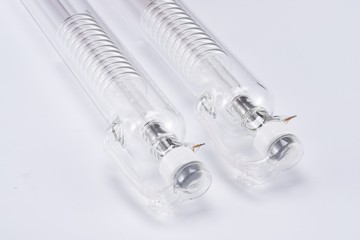 激光器