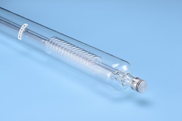 激光器