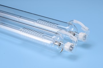 激光器