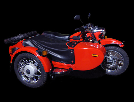 舊摩托車(chē)紅